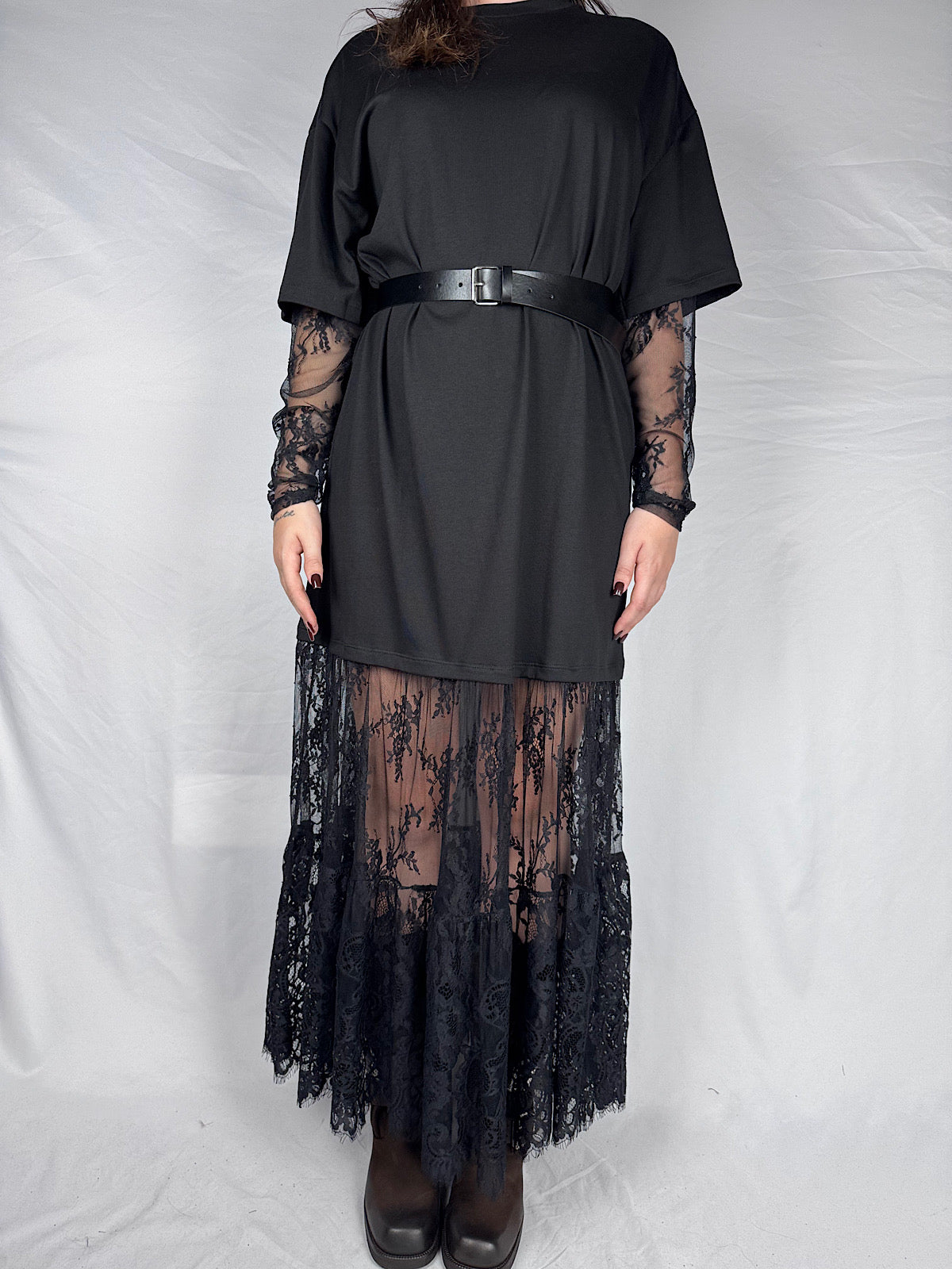 Abito T-shirt con Pizzo Vicolo Nero