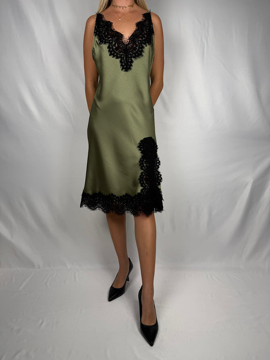 Abito Sottoveste con Pizzo Nero Tensione-In Verde Militare