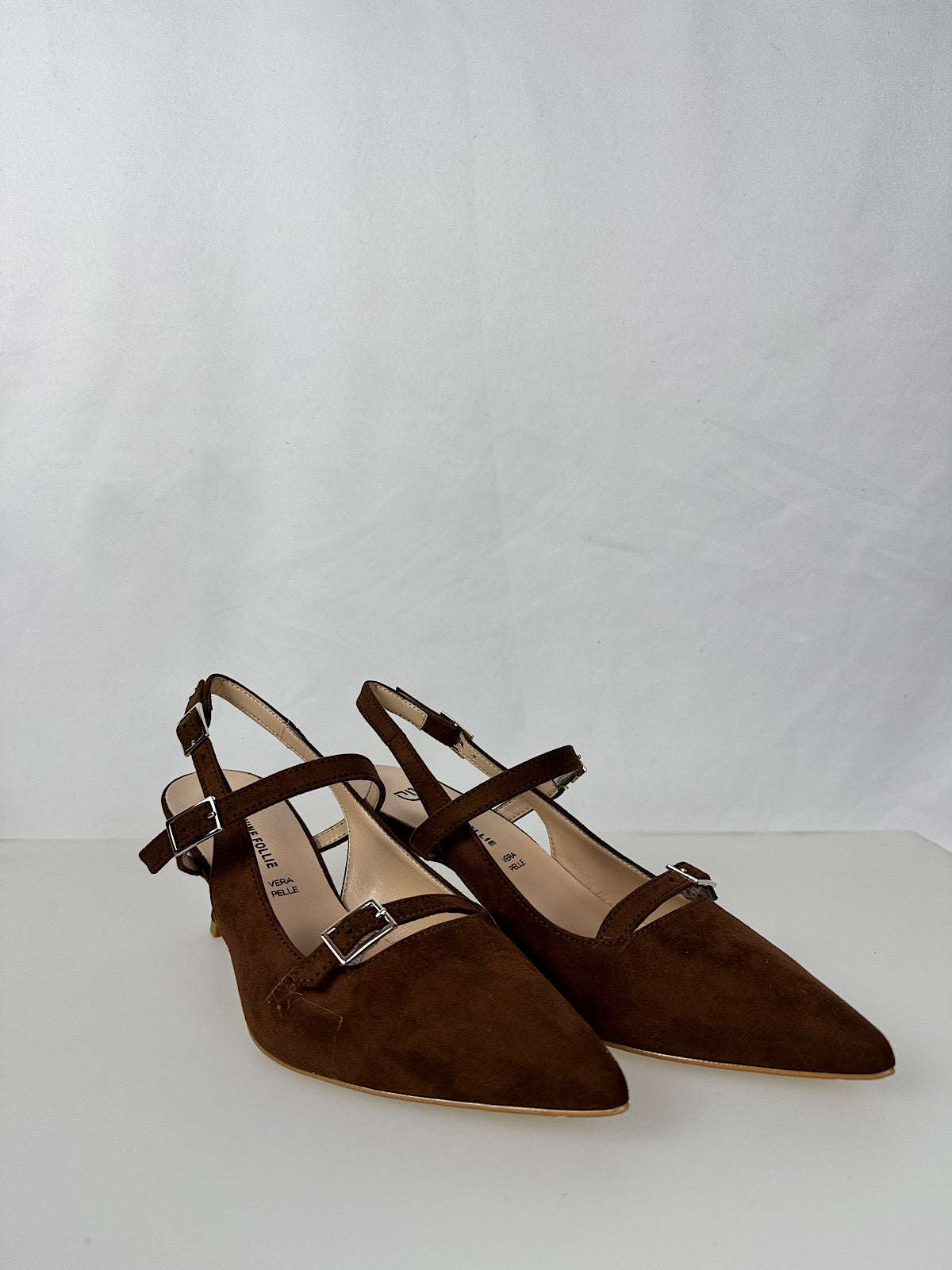 Decollete con Fibbie Scomosciato Marrone Divine Follie