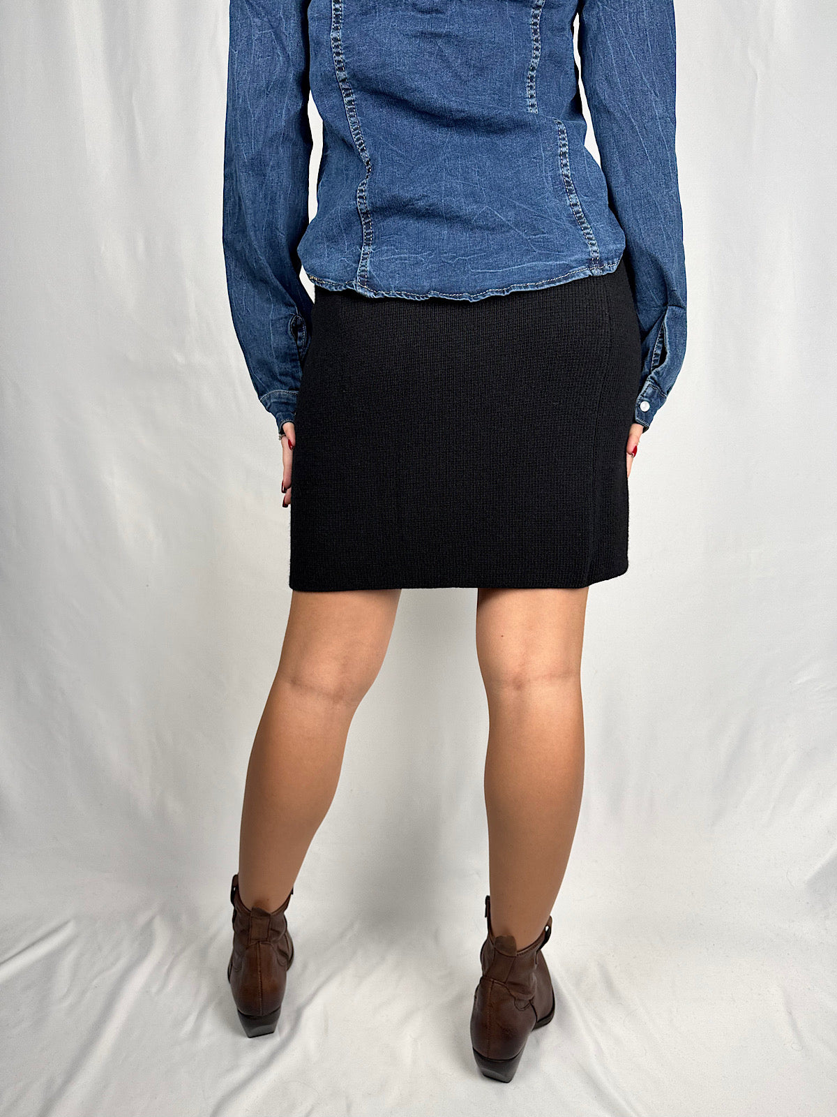 Gonna in Maglia Nera Vicolo