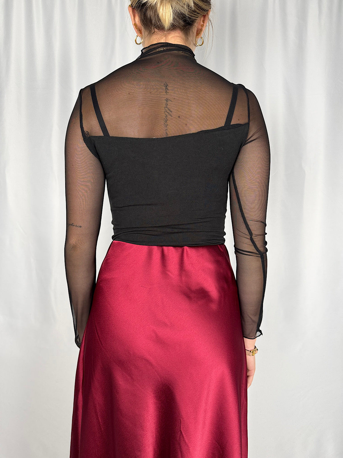 Maglia con Maniche in Tulle Nero Armonia