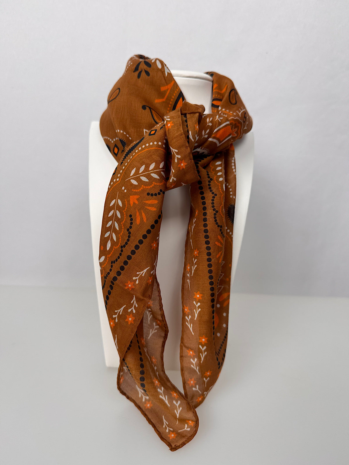 Foulard Fantasia Vicolo Tabacco