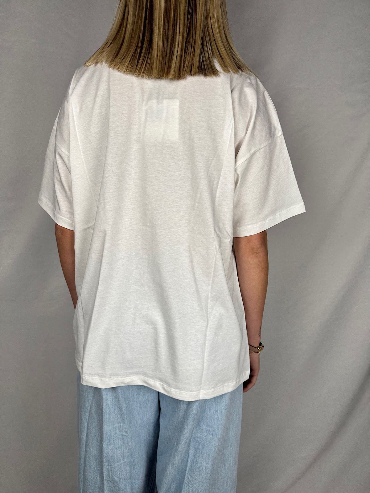 T-Shirt con Ricamo Grigio Vicolo