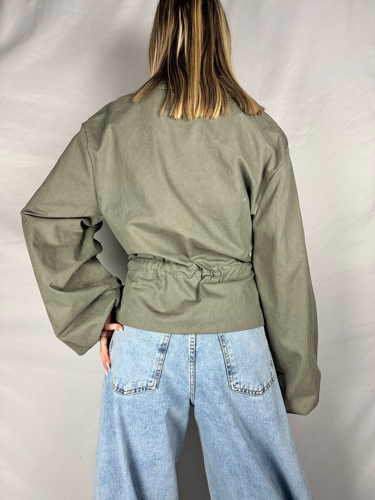 Giacca con Coulisse Verde Tensione-In