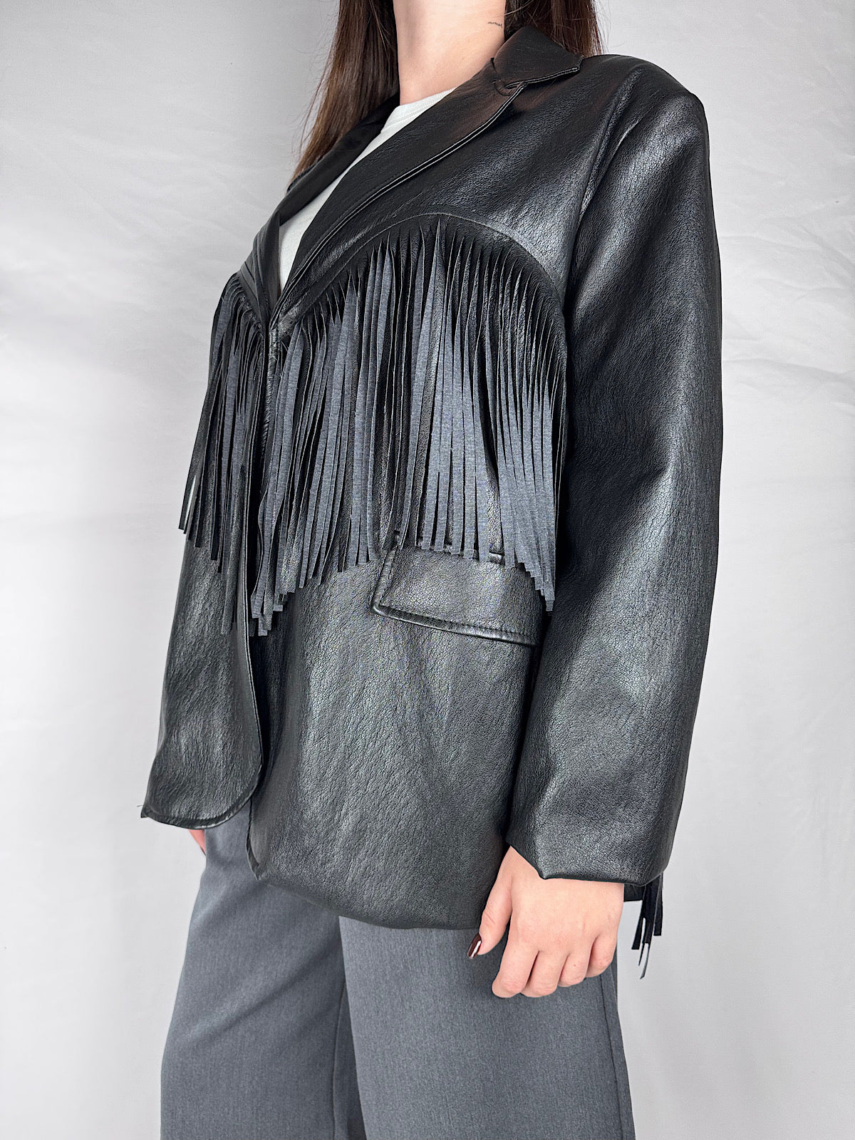 Giacca Eco-pelle con Frange Armonia Nera