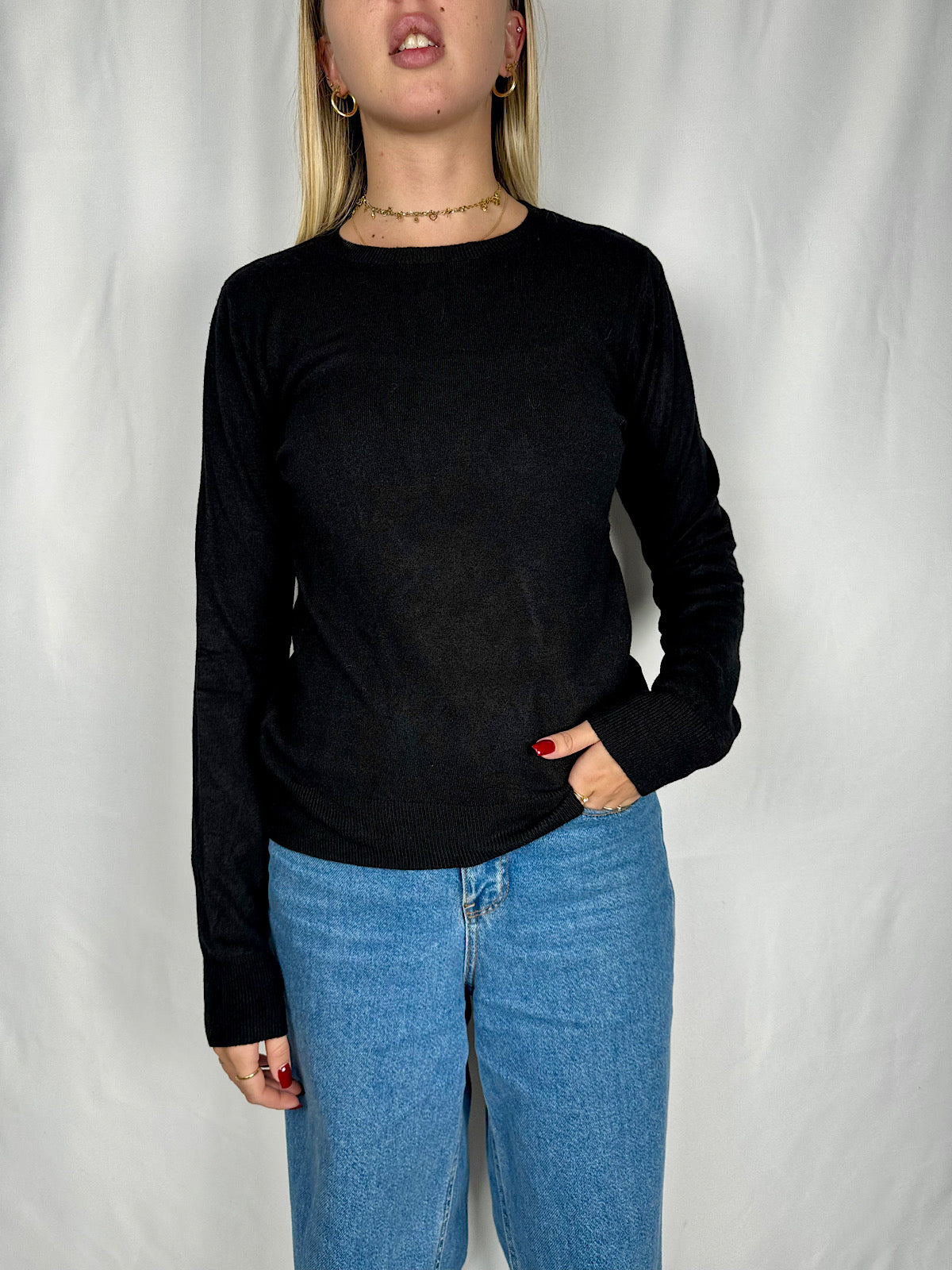 Maglia Slim Girocollo Nera Vicolo