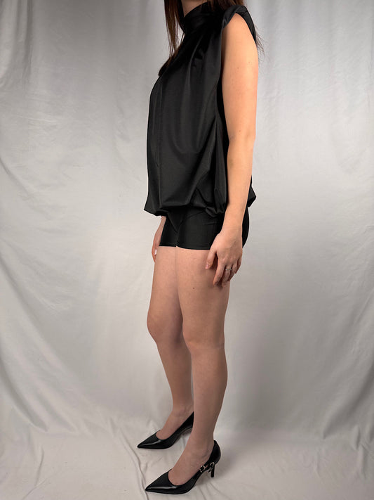 Tutina con Scollo Profondo Armonia Nera