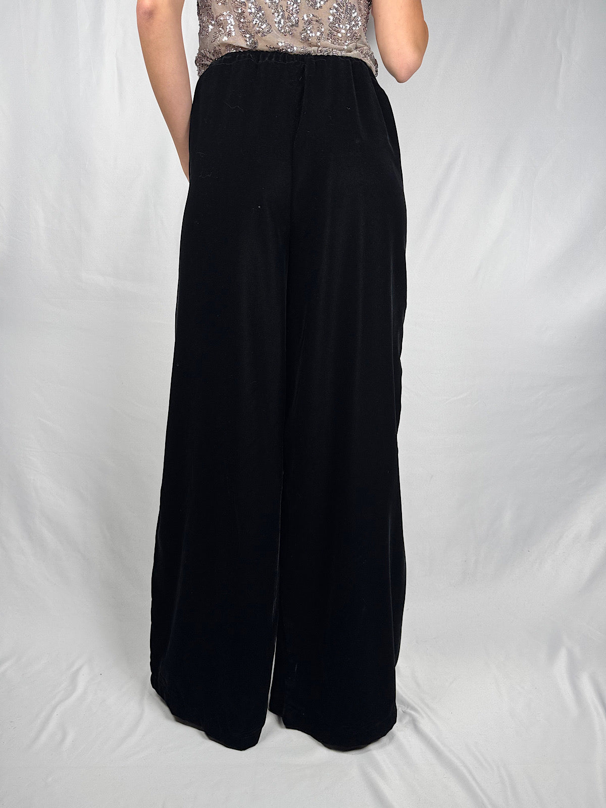 Pantalone in Velluto Ampio Nero Vicolo