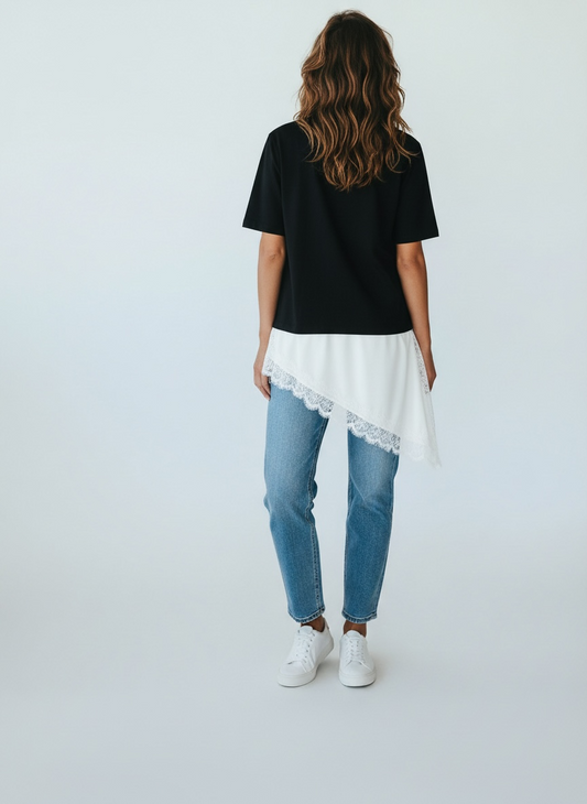 T-Shirt Nera con Pizzo Bianco Susy Mix