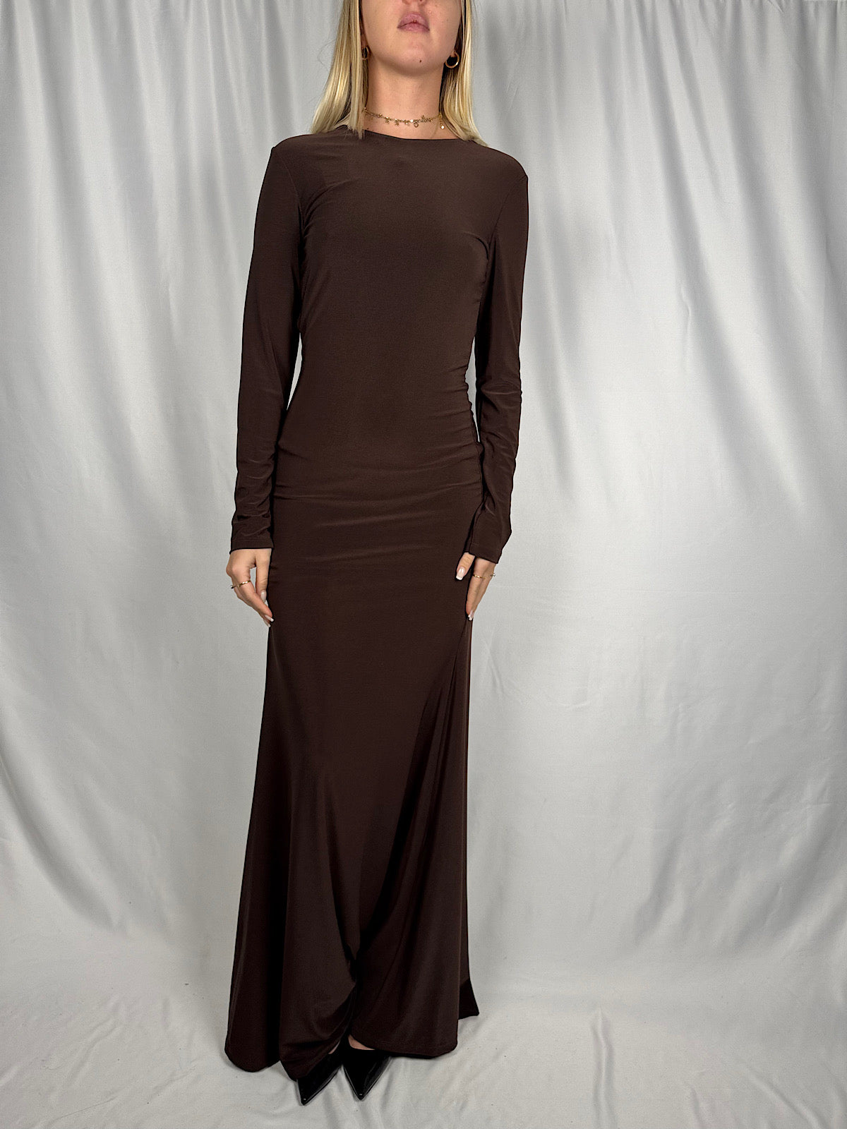 Abito Lungo Svollo Profondo Moro Armonia