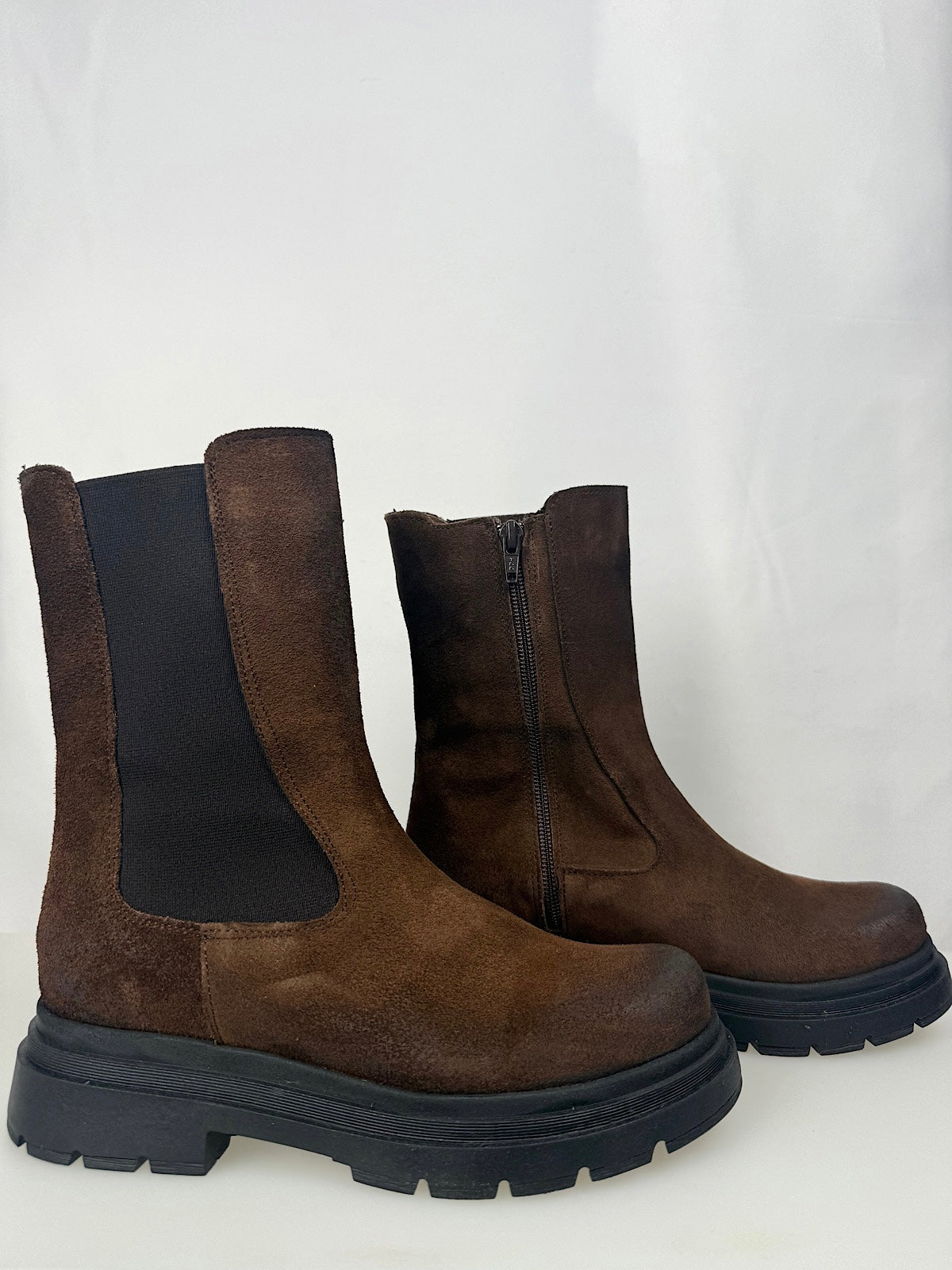 Beatles Con Zip Moro Divine Follie