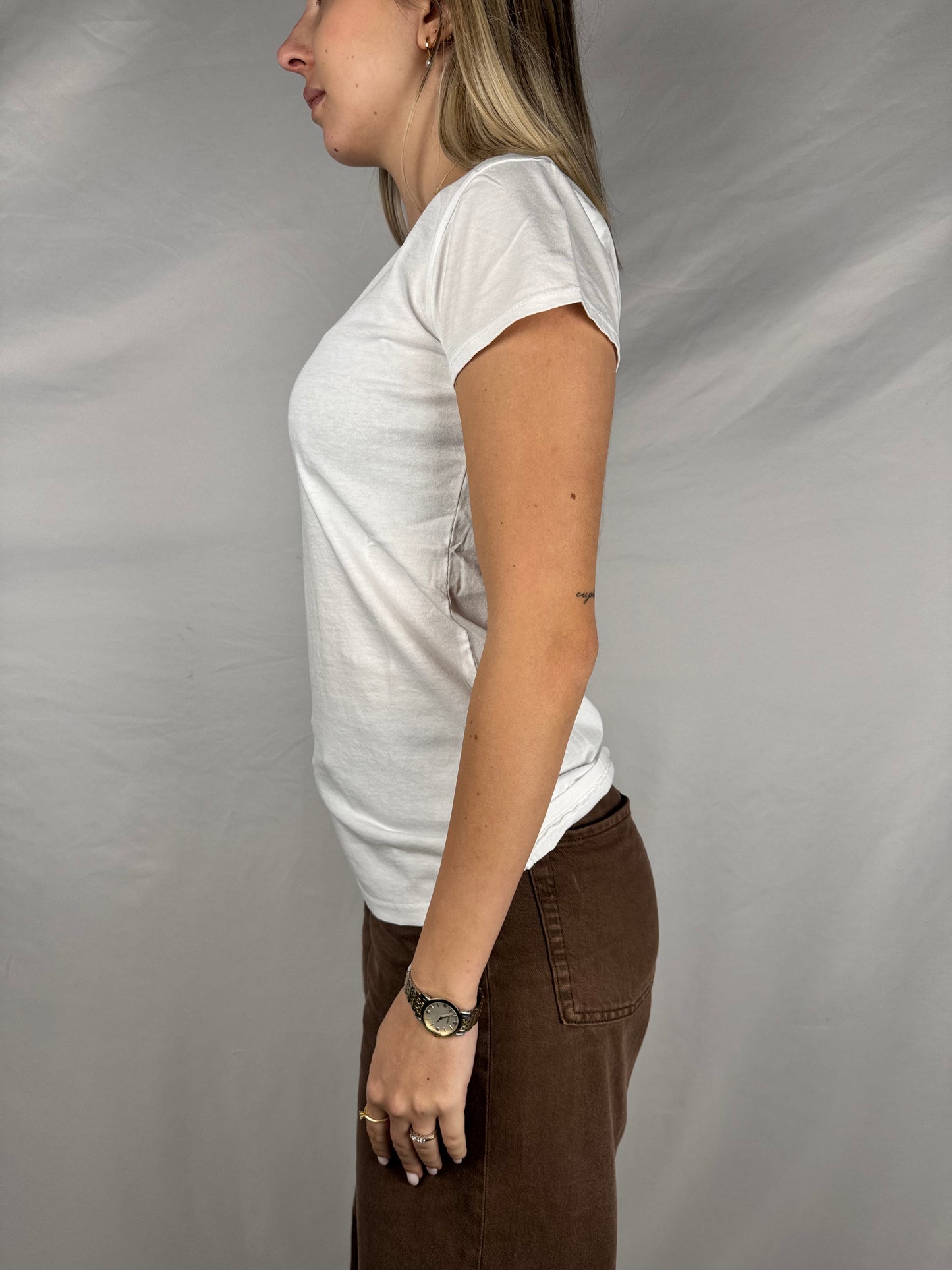 T-Shirt Basic Scollo a V Bianca Susy Mix