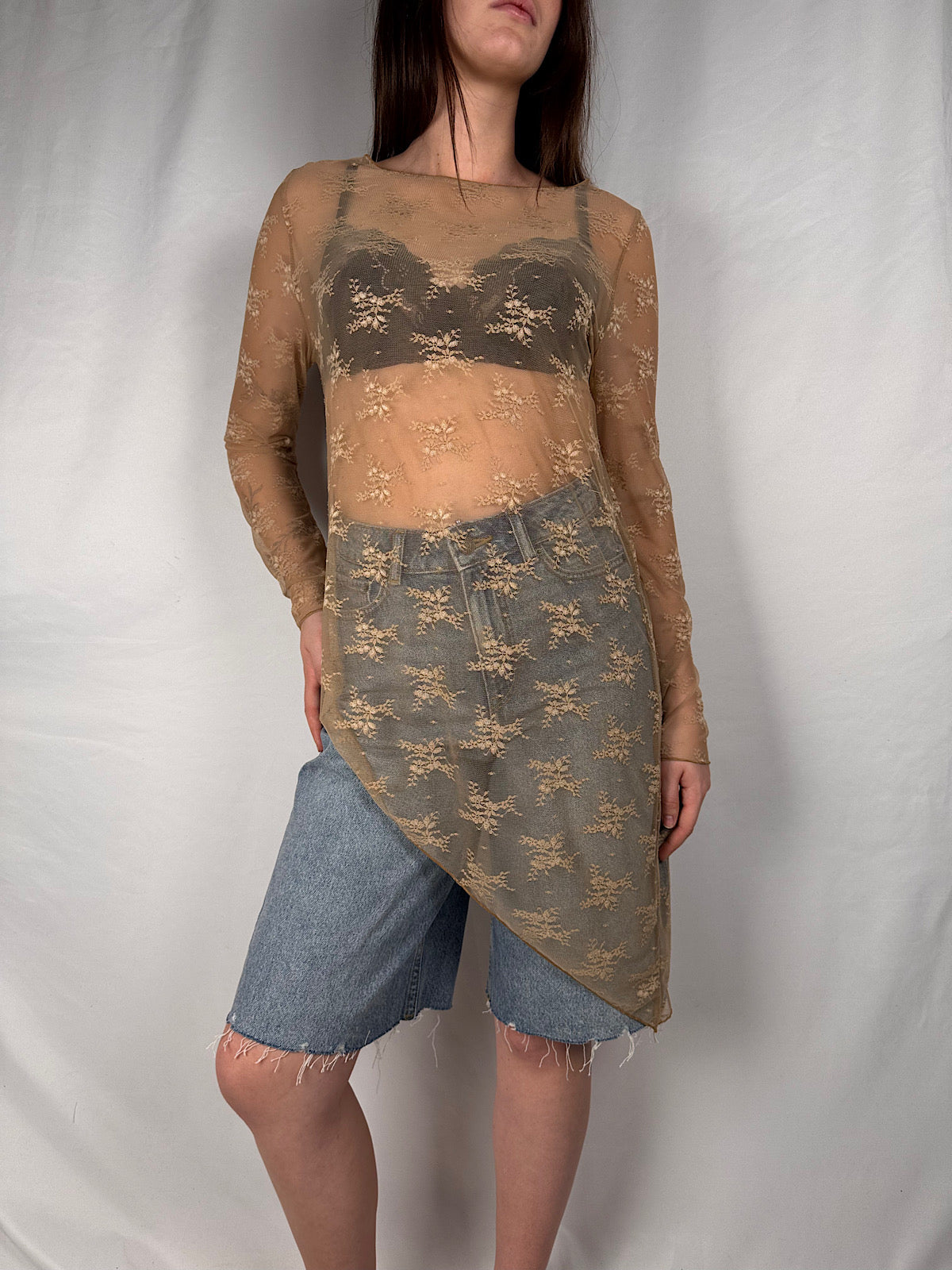 Maglia Pizzo Asimmetrica Armonia Nude