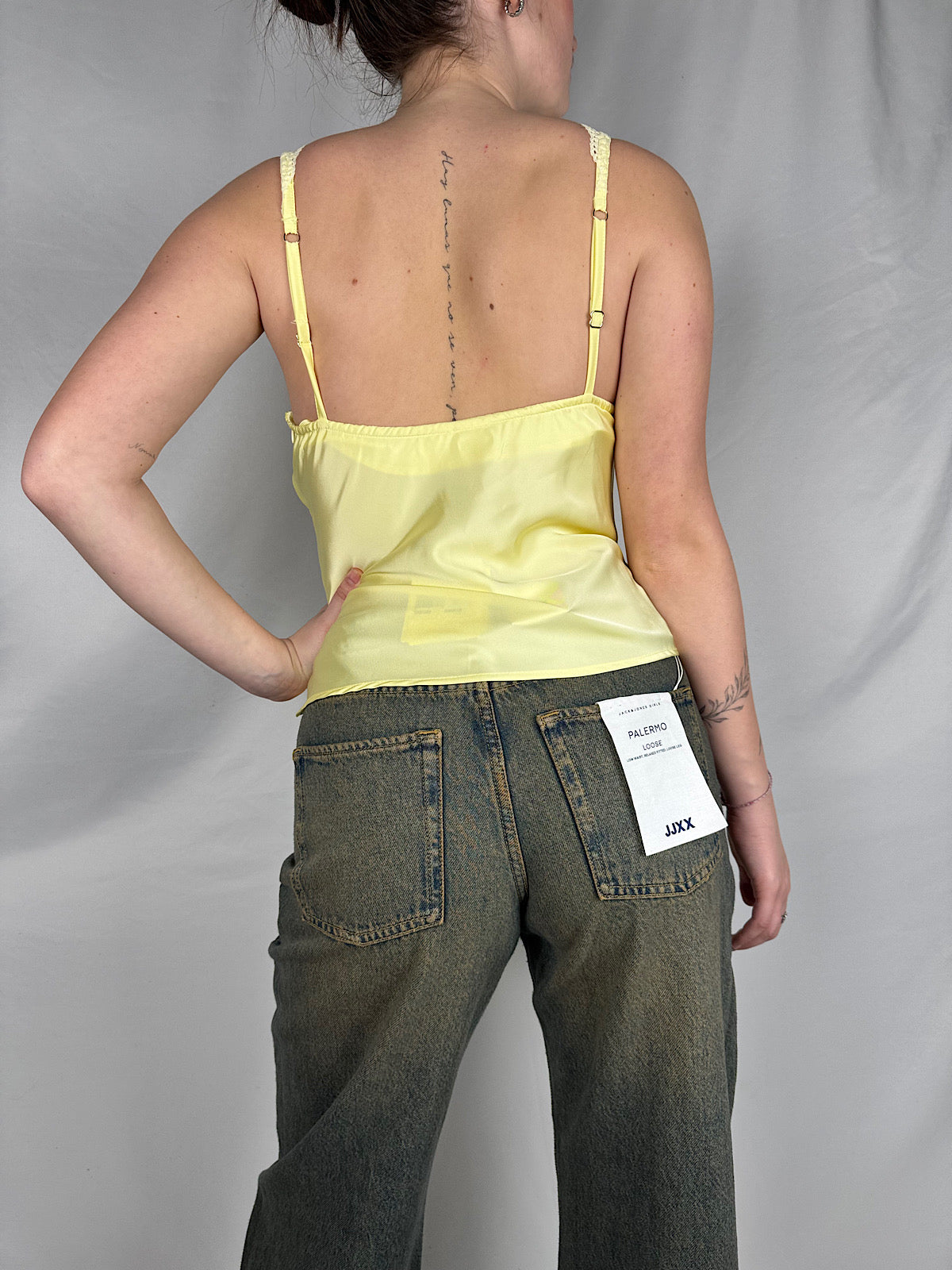 Top con Pizzo Giallo Vicolo