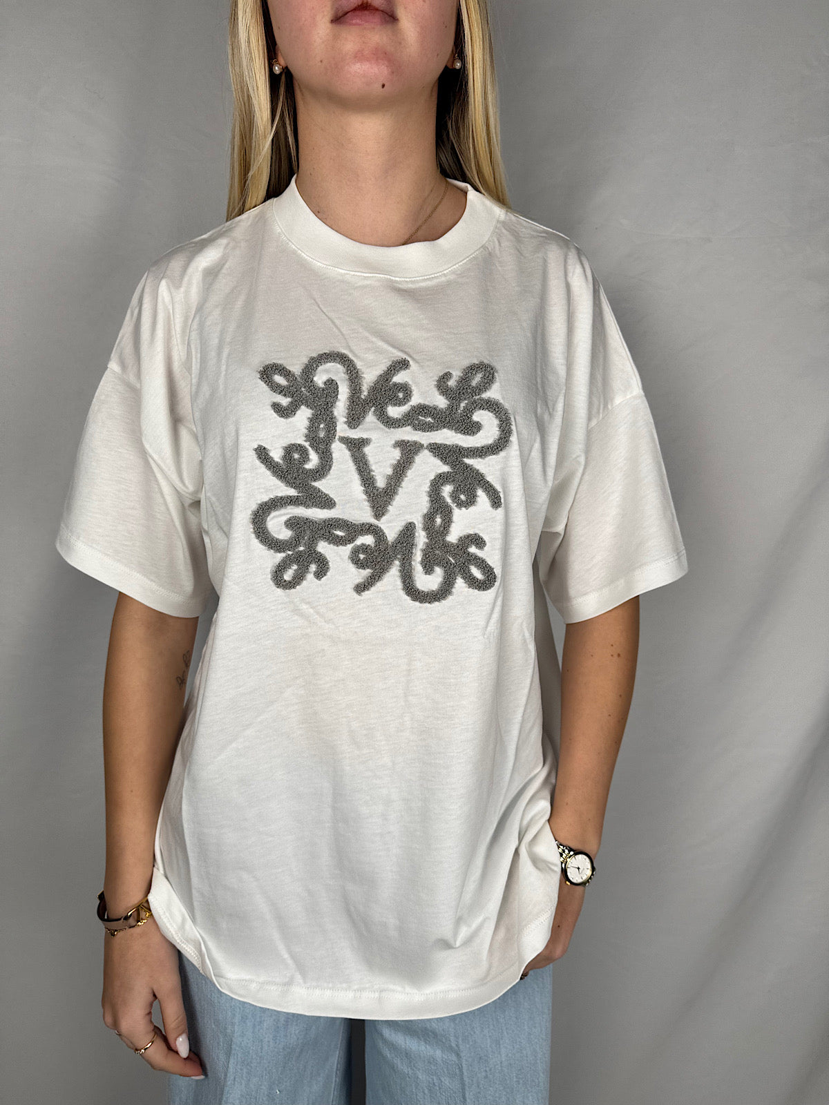 T-Shirt con Ricamo Grigio Vicolo