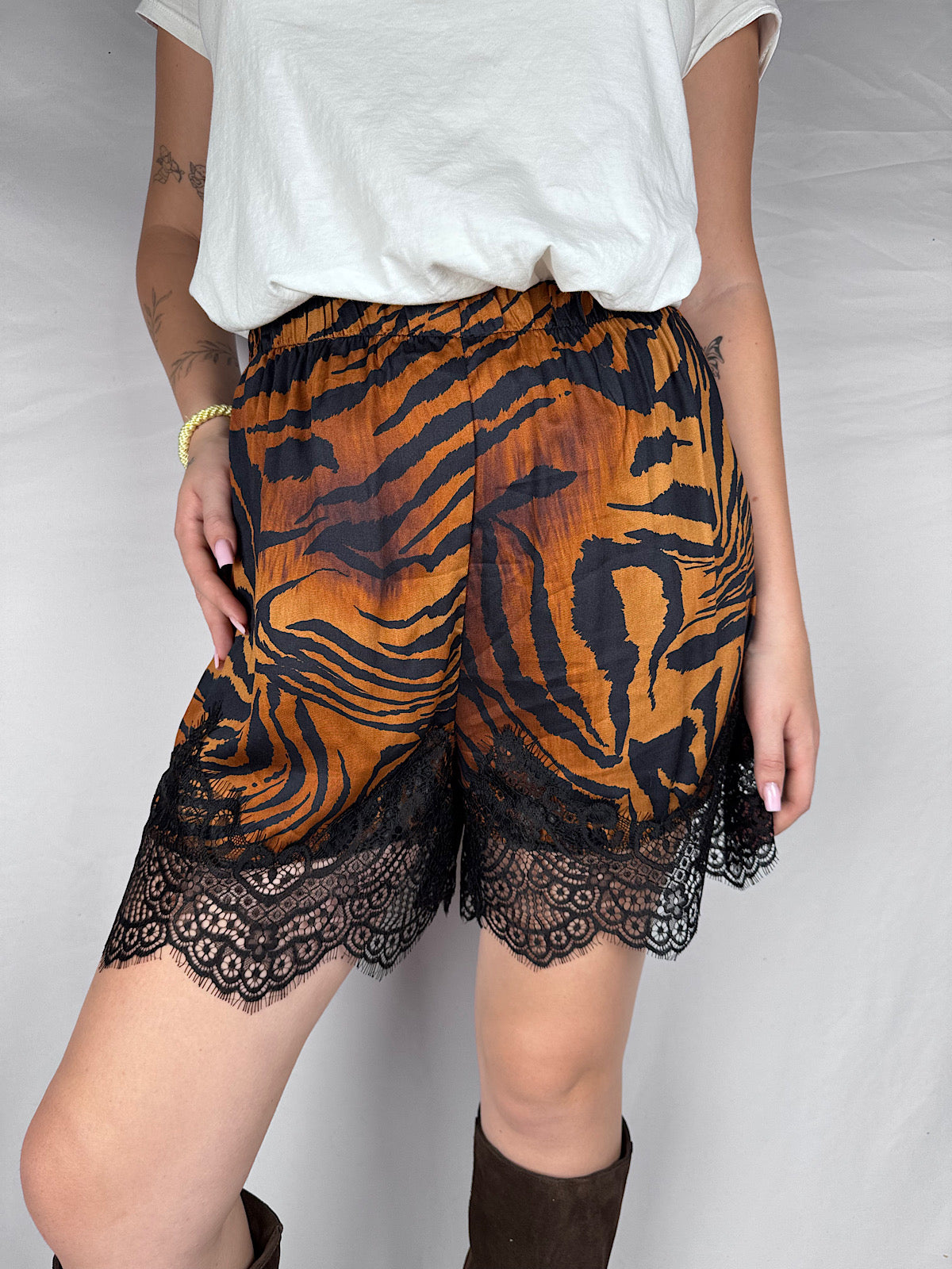 Shorts Pizzo Animalier Vicolo Nero/Bruciato