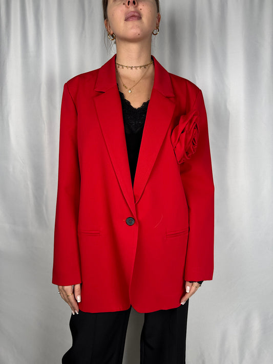 Giacca Over Con Spillo Rossa