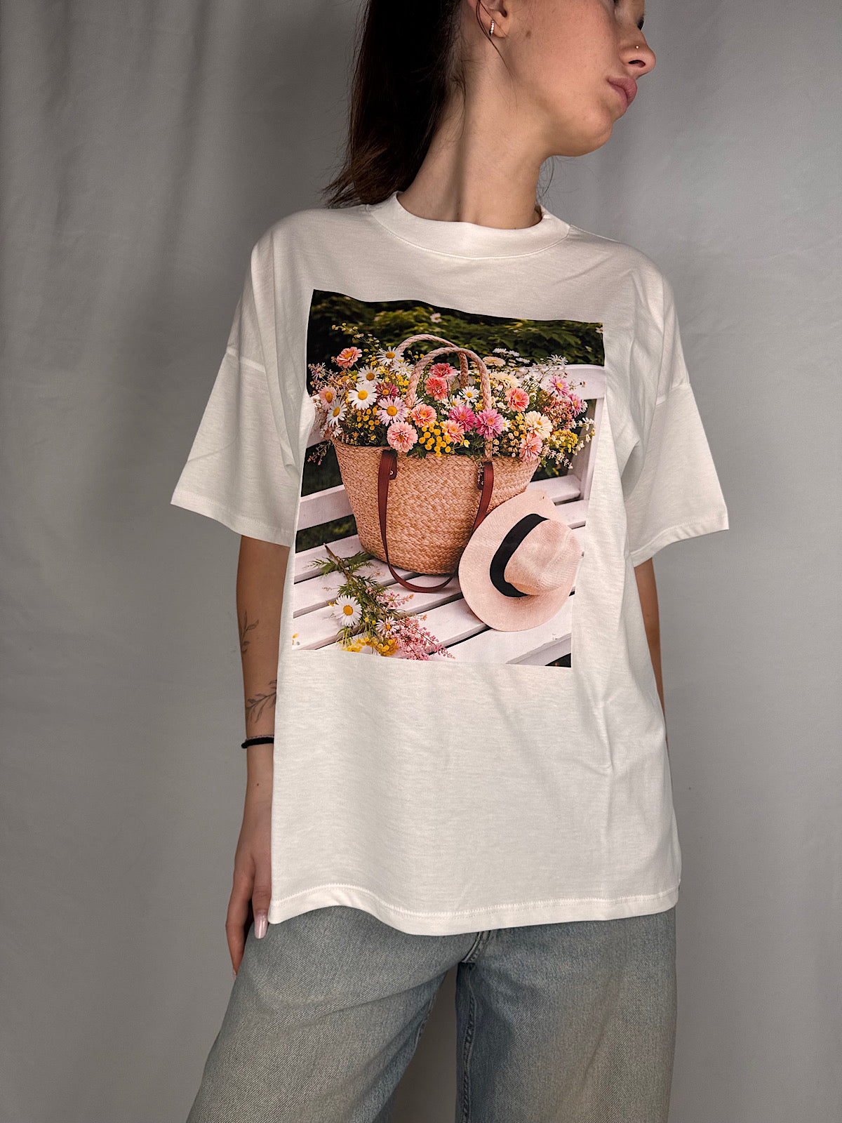 T-Shirt Stampa Fiori Vicolo Bianca