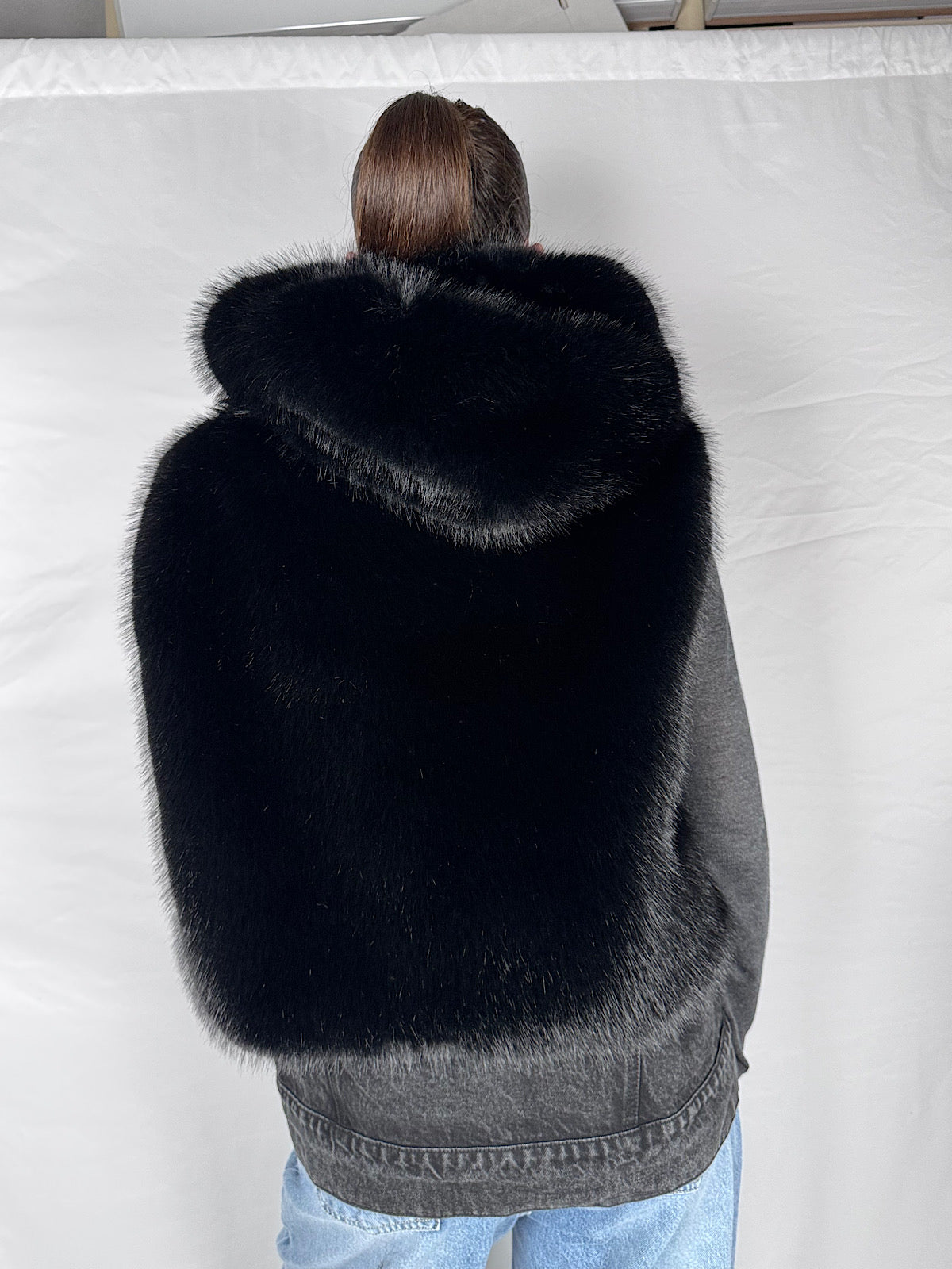 Gilet Eco Pelliccia Dettaglio Jeans Vicolo Nero