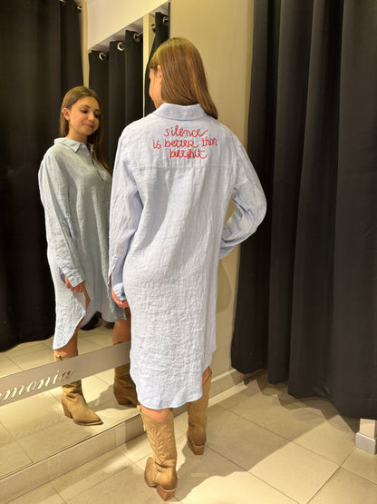 Camicia Lunga Azzurra In Lino Con Spacchi