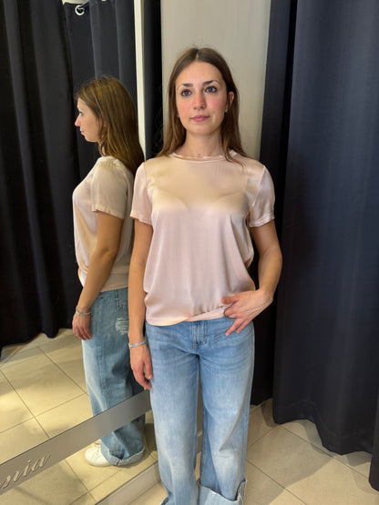 T-Shirt In Satin Girocollo