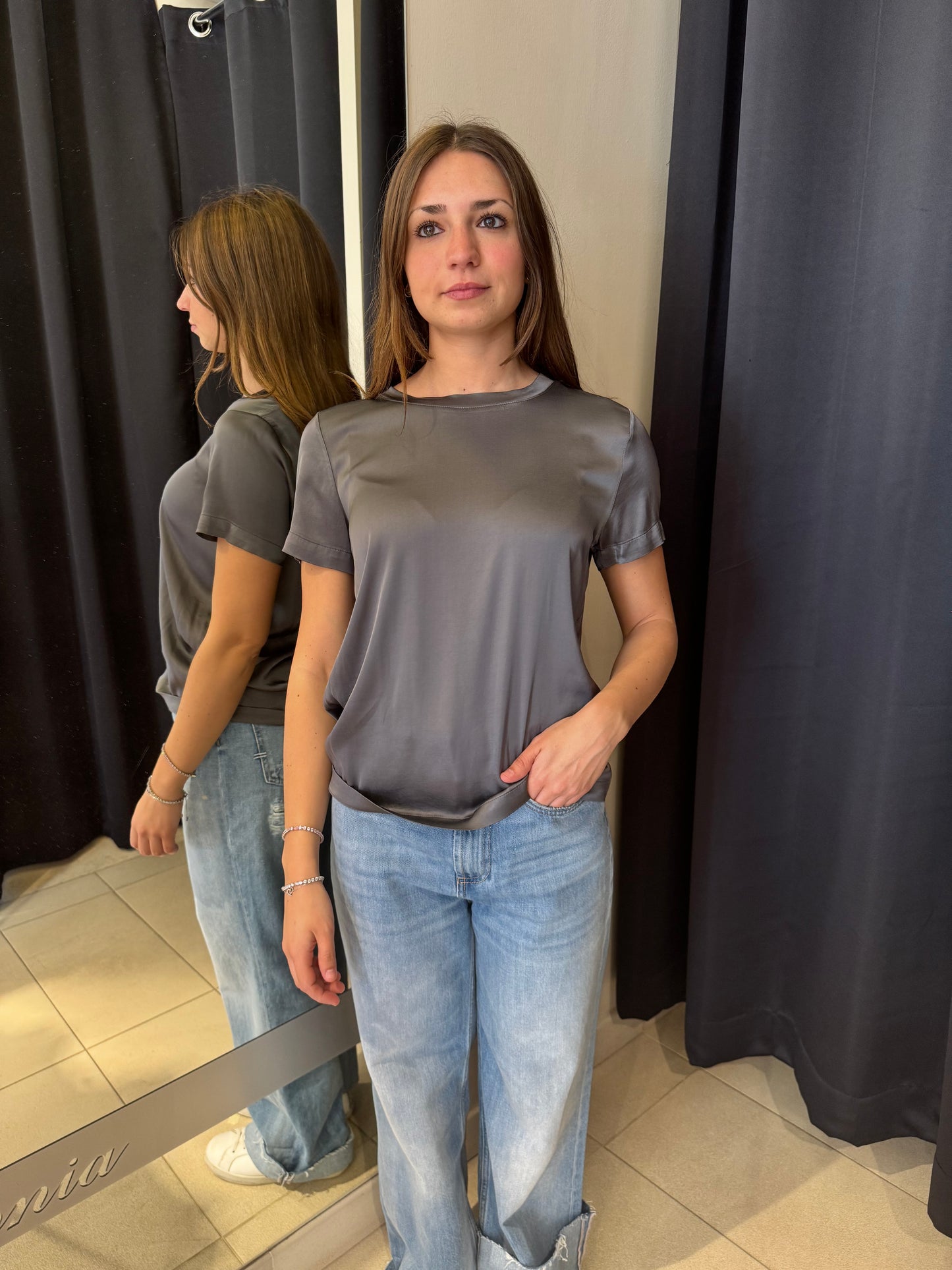 T-Shirt In Satin Girocollo