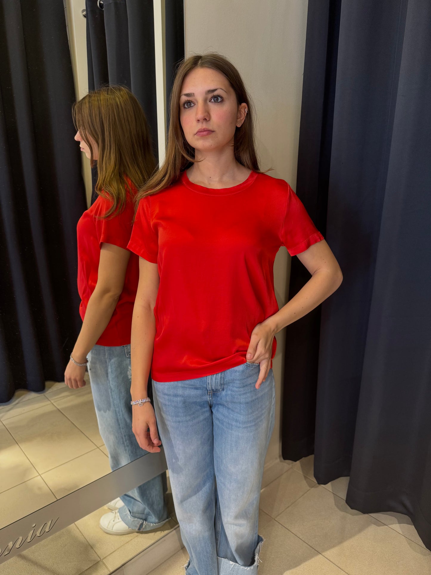 T-Shirt In Satin Girocollo
