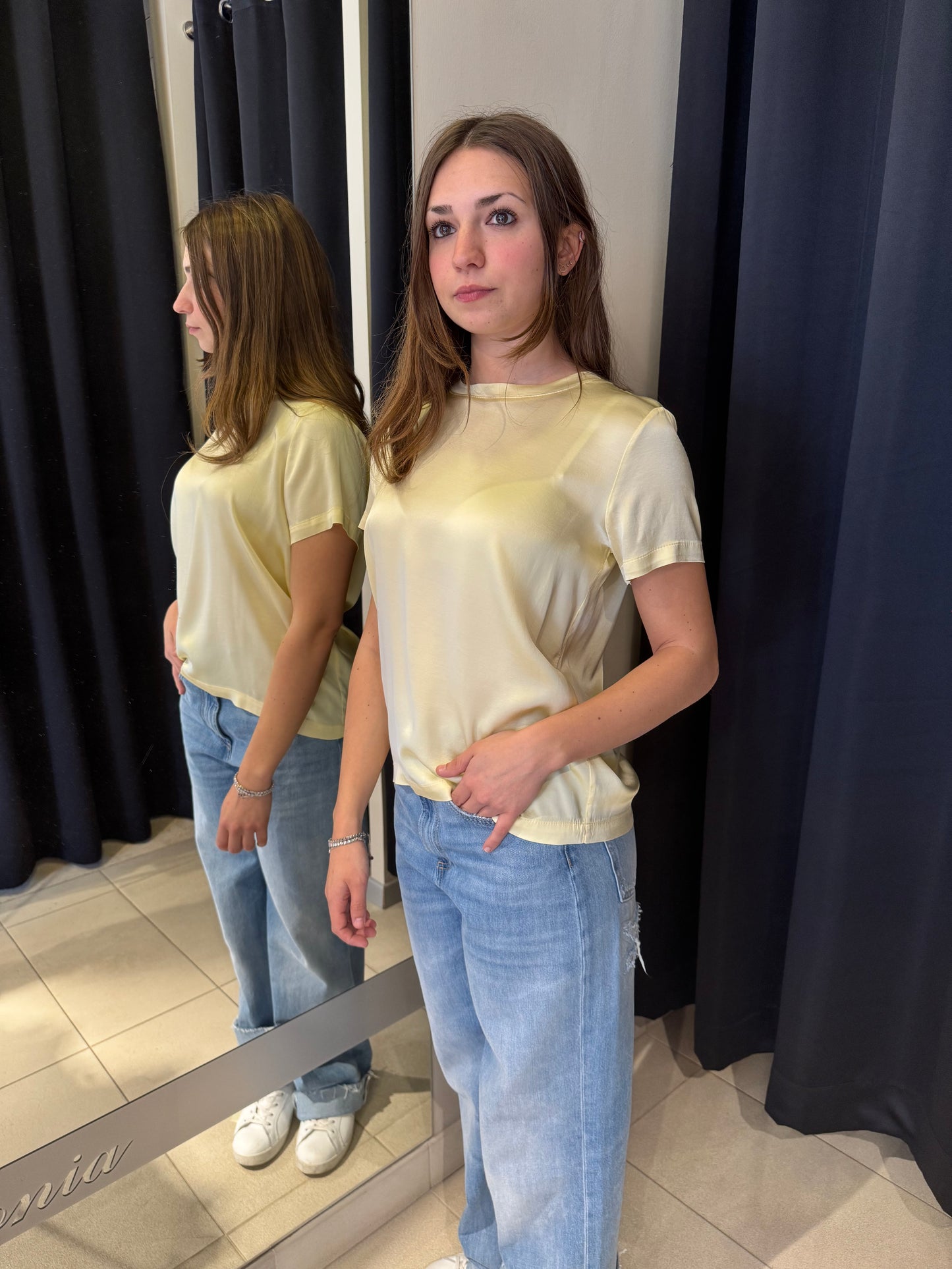 T-Shirt In Satin Girocollo