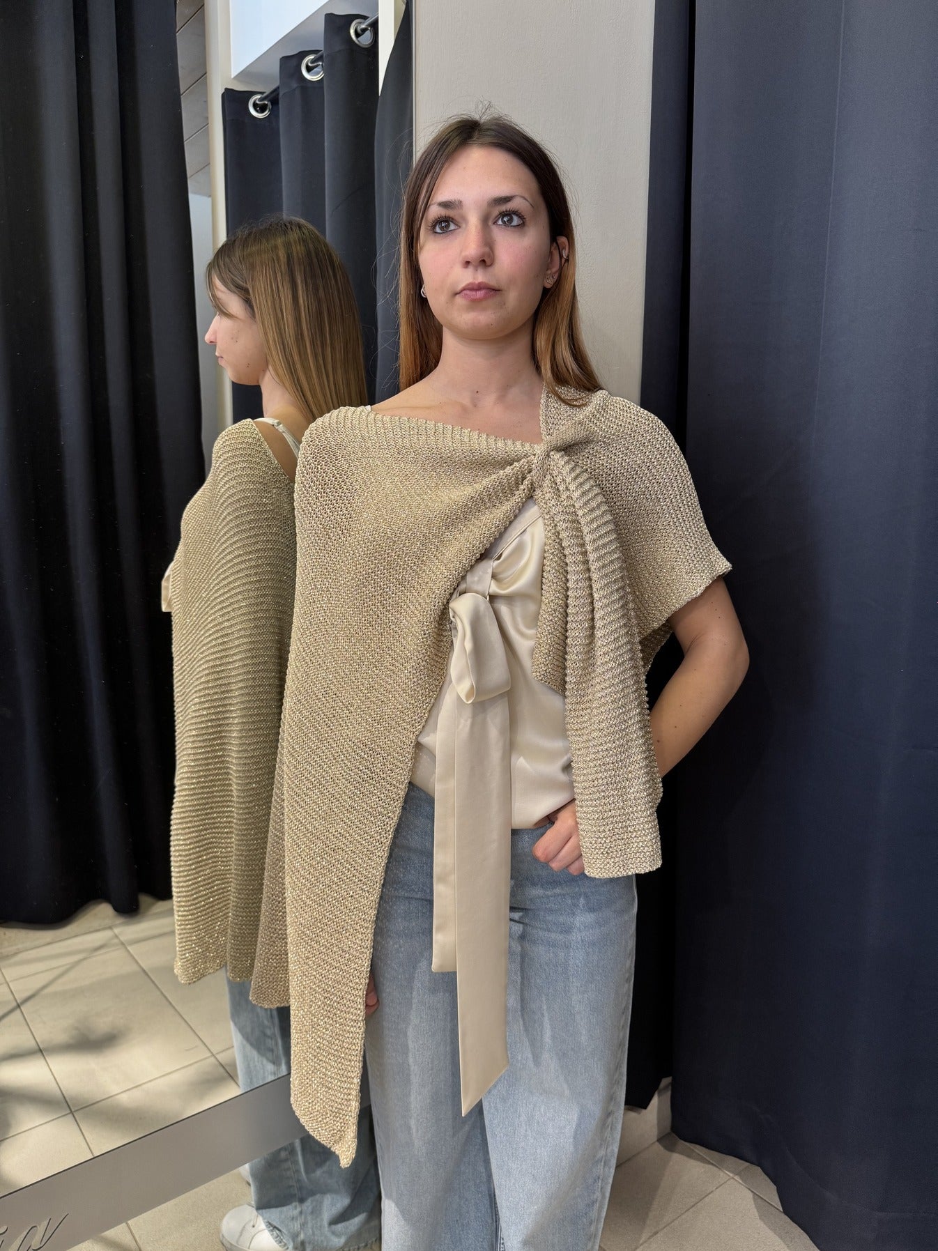 Mantella In Lurex Sand