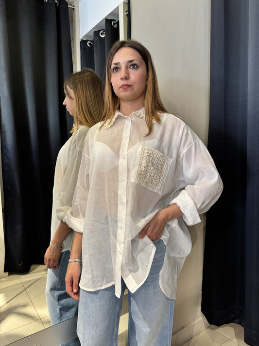 Camicia Bianca Oversize Con Tasca Ricamata